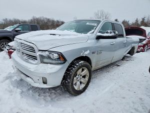 RAM 1500 SPORT 5.7L 8 2014