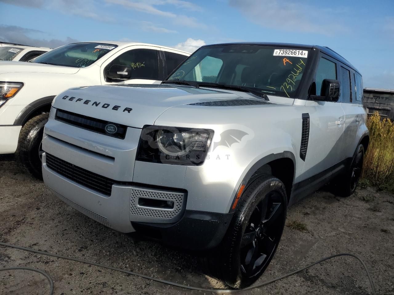 Land Rover Defender 3.0L 6 2023