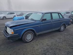 Volvo 244 DL 2.3L 4 1989