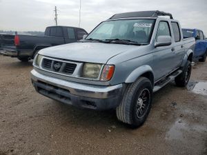Nissan Frontier CREW CAB XE 3.3L 6 2000