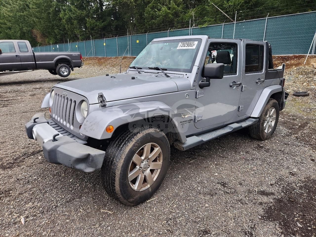 Jeep Wrangler SAHARA 3.6L 6 2013