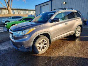 Toyota Highlander XLE 3.5L 6 2015