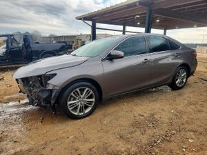 Toyota Camry LE 2.5L 4 2015
