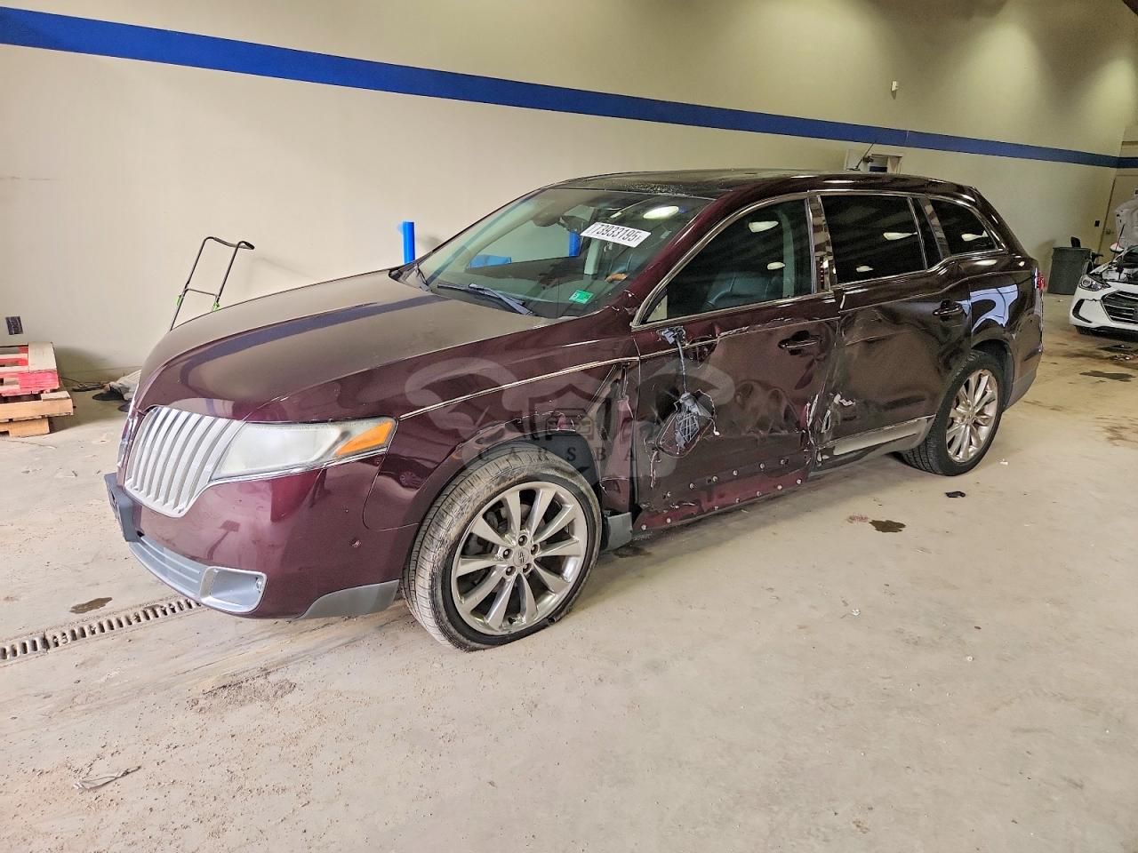 Lincoln MKT 3.5L 6 2011