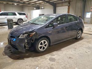 Toyota Prius 1.8L 4 2013