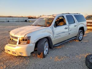Chevrolet Suburban K1500 LTZ 5.3L 8 2012