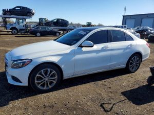 Mercedes-Benz C 300 4MATIC 2.0L 4 2015