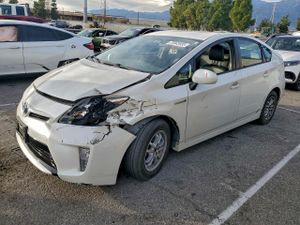 Toyota Prius 1.8L 4 2013