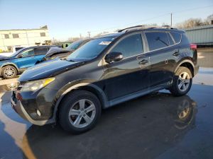 Toyota Rav4 XLE 2.5L 4 2014