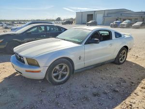 Ford Mustang 4.0L 6 2006