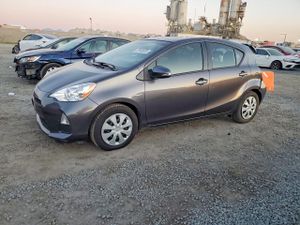 Toyota Prius 1.5L 4 2014