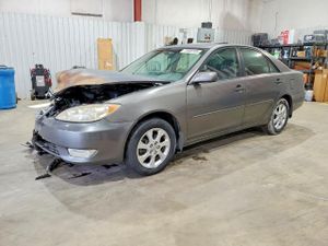 Toyota Camry LE 3.0L 6 2005