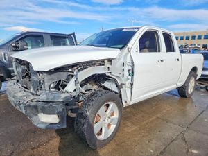 Dodge RAM ST 5.7L 8 2012