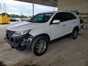 Kia Sorento LX 2.4L 4 2015