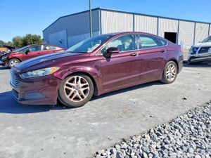Ford Fusion SE 1.6L 4 2013