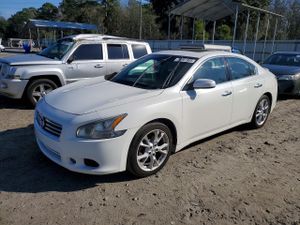 Nissan Maxima S 3.5L 6 2012