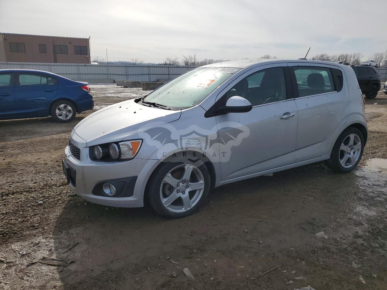 Chevrolet Aveo (Sonic) LTZ 1.4L 4 2015