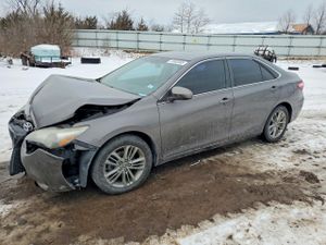 Toyota Camry LE 2.5L 4 2015