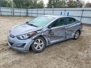 Hyundai Elantra SE 1.8L 4 2015