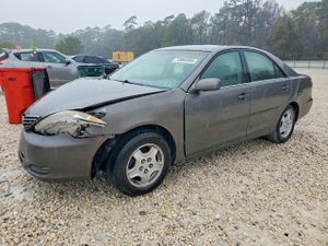 Toyota Camry LE 2.4L 4 2005