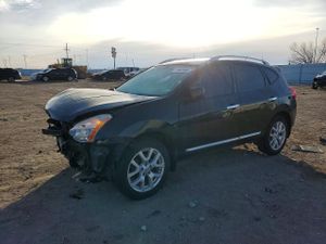 Nissan Rogue S 2.5L 4 2013