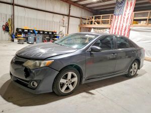 Toyota Camry BASE 2.5L 4 2012