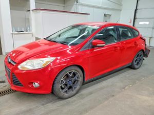 Ford Focus SE 2.0L 4 2013