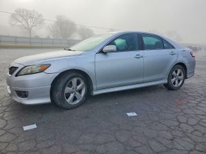 Toyota Camry BASE 2.5L 4 2010