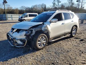 Nissan Rogue S 2.5L 4 2015