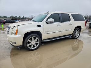 Cadillac Escalade ESV LUXURY 6.2L 8 2012