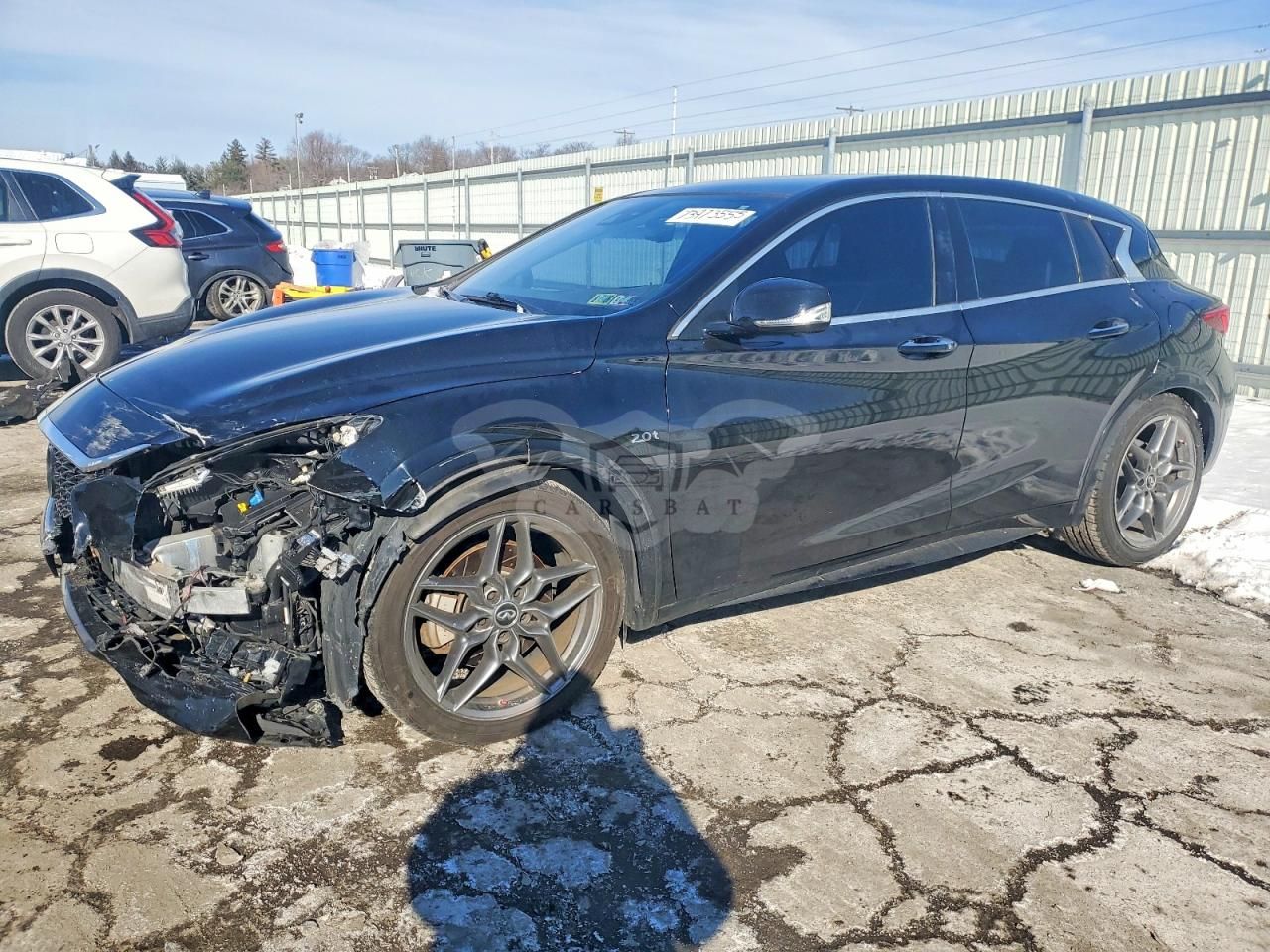 Infiniti QX30 BASE 2.0L 4 2017