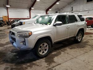 Toyota 4Runner SR5 4.0L 6 2014