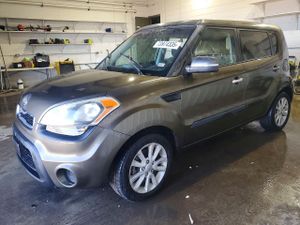 Kia Soul + 2.0L 4 2012