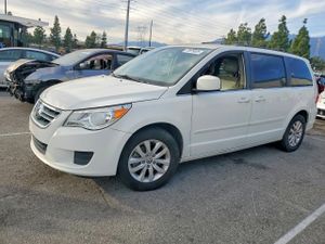 Volkswagen Routan SE 3.6L 6 2012
