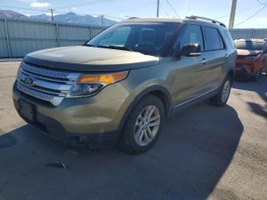 Ford Explorer XLT 3.5L 6 2013