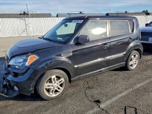 Kia Soul + 2.0L 4 2011