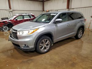 Toyota Highlander LE 3.5L 6 2014