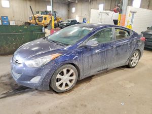 Hyundai Elantra GLS 1.8L 4 2013