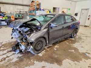 Ford Focus SE 2.0L 4 2015