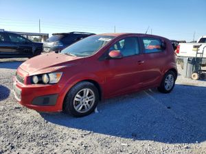 Chevrolet Aveo (Sonic) LS 1.8L 4 2012