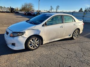 Toyota Corolla BASE 1.8L 4 2010