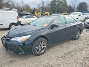 Toyota Camry LE 2.5L 4 2015