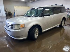 Ford Flex SE 3.5L 6 2011