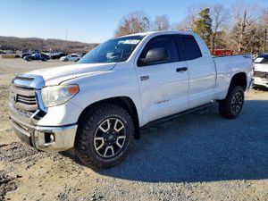 Toyota Tundra DOUBLE CAB SR 5.7L 8 2014