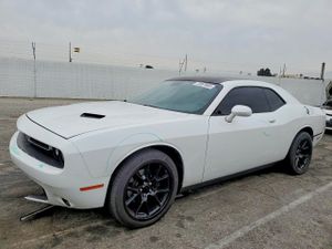 Dodge Challenger SXT 3.6L 6 2015