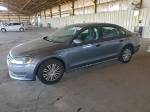 Volkswagen Passat S 1.8L 4 2014