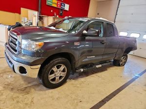 Toyota Tundra DOUBLE CAB SR5 5.7L 8 2010