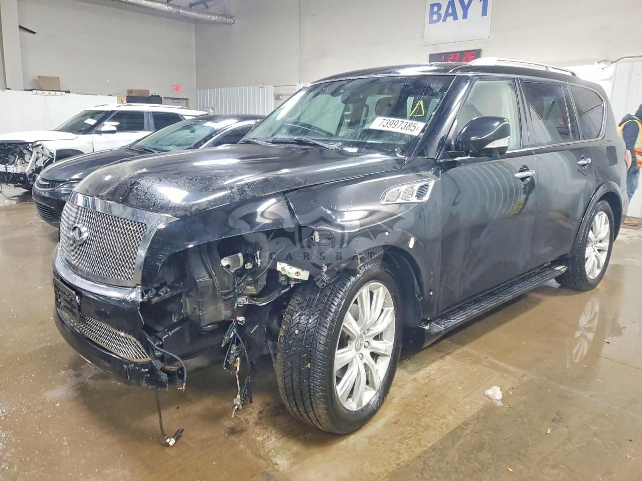 Infiniti QX56 5.6L 8 2012