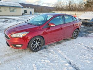 Ford Focus SE 2.0L 4 2015