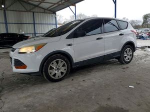Ford Escape S 2.5L 4 2015
